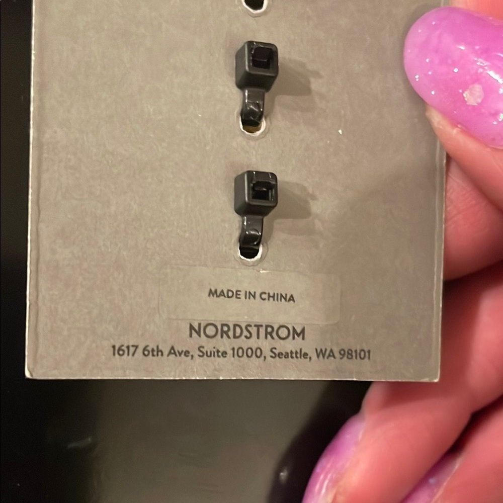 Nordstrom Rack Gold Rings Set - Picture 4 of 6
